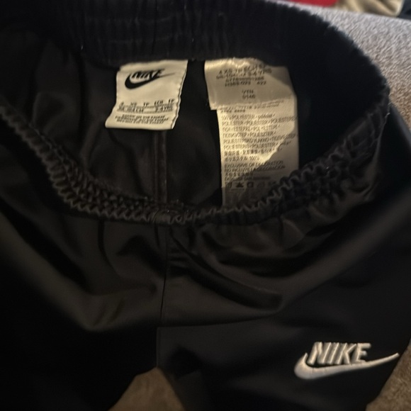 Nike Red and Black Tracksuit - Picture 9 of 12